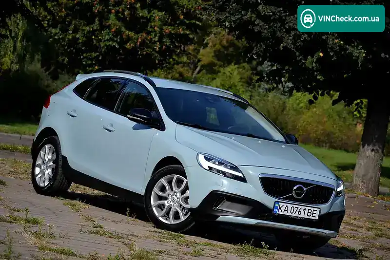 Volvo V40 2016, фото з оголошення 1 з 20, VIN YV1MZ57LCH2120997