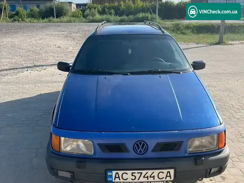 Volkswagen Passat 1990, фото з оголошення 1 з 7, VIN WVWZZZ31ZLE185398