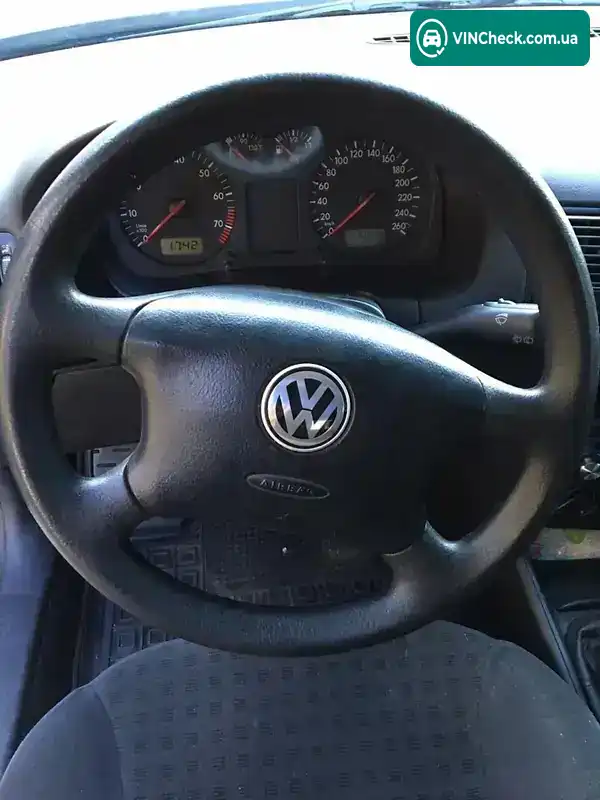 Volkswagen Golf 2000, фото з оголошення 2 з 8, VIN WVWZZZ1JZ1U127814