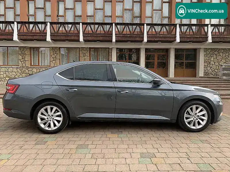 Skoda Superb 2016, фото з оголошення 2 з 20, VIN TMBAH7NP2H7509814