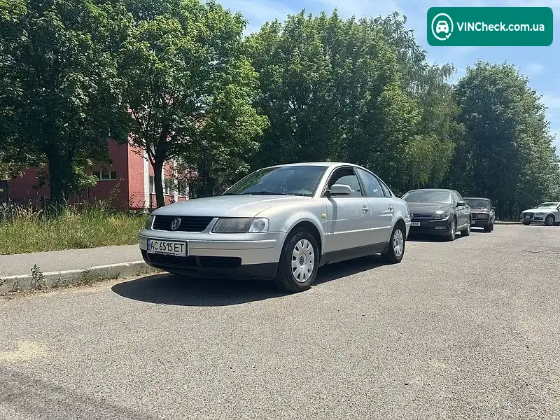 Volkswagen Passat 1998, фото з оголошення 1 з 17, VIN WVWZZZ3BZXE281261