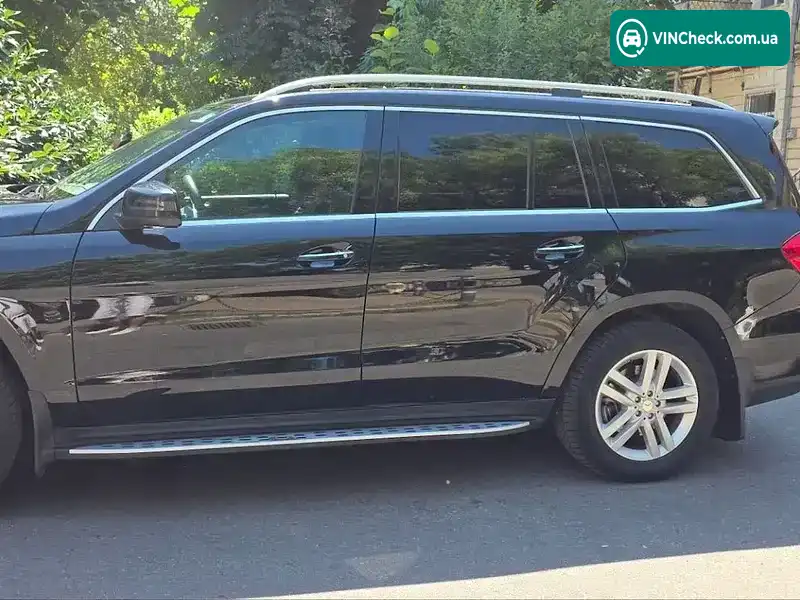 Mercedes-Benz GL-Class 2012, фото з оголошення 2 з 20, VIN 4JGDF7CE3DA110519
