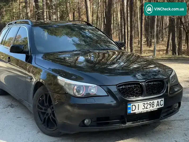 BMW 5 Series 2004, фото з оголошення 1 з 21, VIN WBANJ510X0B425032