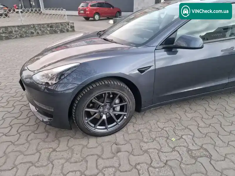 Tesla Model 3 2022, фото з оголошення 2 з 12, VIN 5YJ3E1EAXNF369379