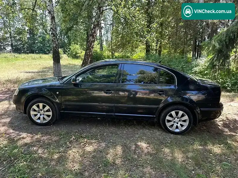Skoda Superb 2006, фото з оголошення 2 з 10, VIN TMBDL23U97B300055