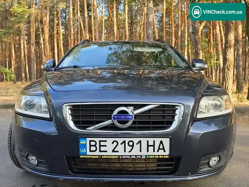 Volvo V50 2011, фото з оголошення 1 з 20, VIN YV1MW84F1B2634394