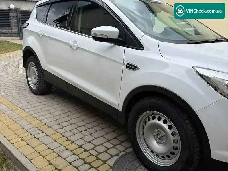 Ford Kuga 2019, фото з оголошення 2 з 20, VIN WF0AXXWPMAKY69479