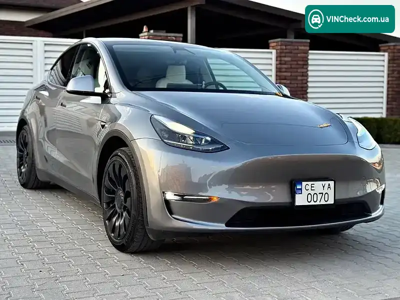 Tesla Model Y 2024, фото з оголошення 1 з 21, VIN 7SAYGAEE6RF168333