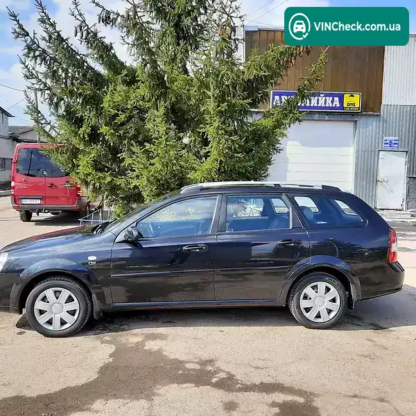 Chevrolet Lacetti 2008, фото з оголошення 2 з 20, VIN KLN1F35BJ8K823162
