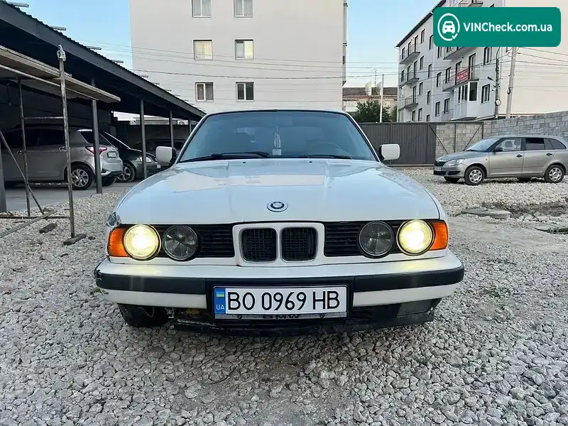 BMW 5 Series 1993, фото з оголошення 1 з 10, VIN WBAHA91080BL42462