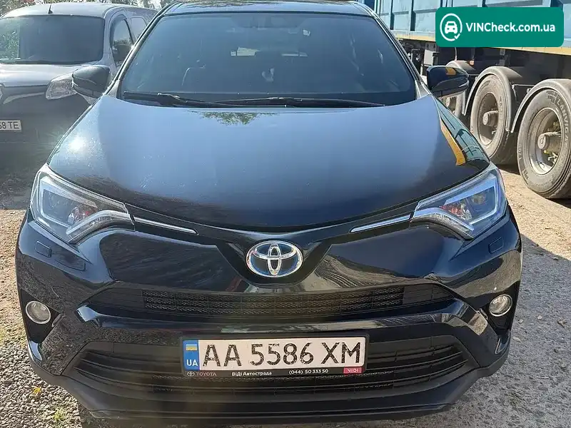 Toyota RAV4 2017, фото з оголошення 1 з 19, VIN JTMWRREV10D059995