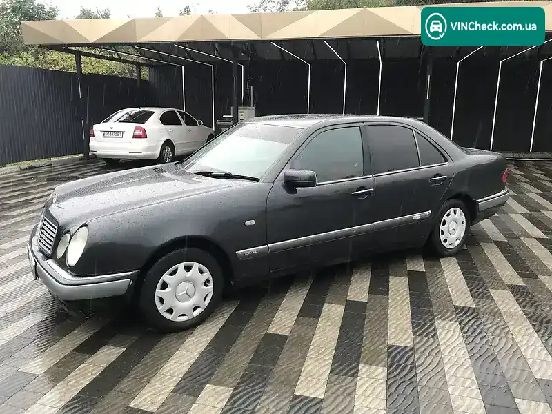 Mercedes-Benz E-Class 1999, фото з оголошення 1 з 9, VIN WDB2100201A054682