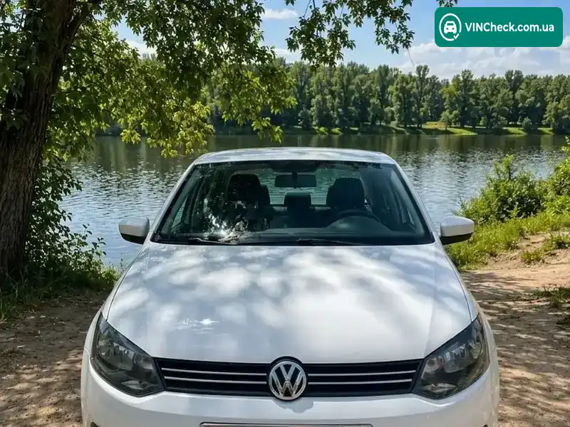 Volkswagen Polo 2013, фото з оголошення 1 з 15, VIN XW8ZZZ61ZDG057427