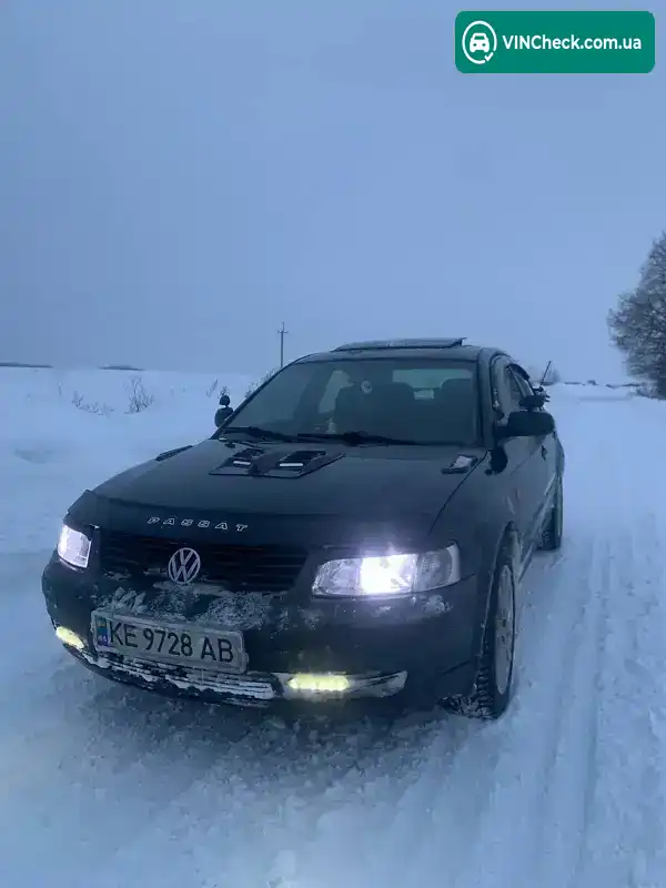 Volkswagen Passat 1997, фото з оголошення 1 з 9, VIN WVWZZZ3BZWE033741