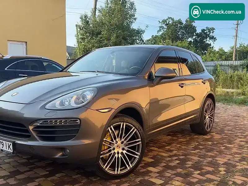 Porsche Cayenne 2012, фото з оголошення 1 з 17, VIN WP1ZZZ92ZCLA48968