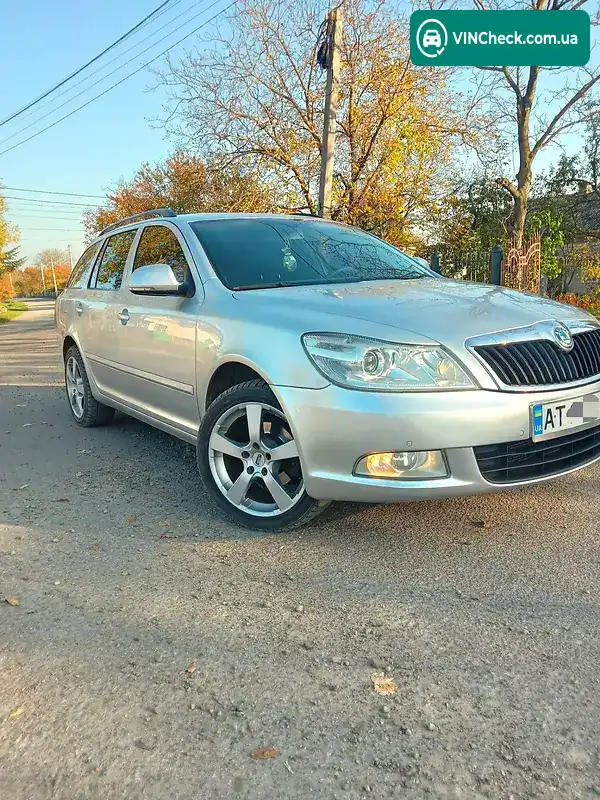 Skoda Octavia 2013, фото з оголошення 2 з 20, VIN TMBHT21Z4D2117741