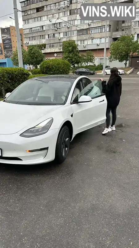 Tesla Model 3 2021, фото з оголошення 1 з 21, VIN 5YJ3E1EA4MF928861