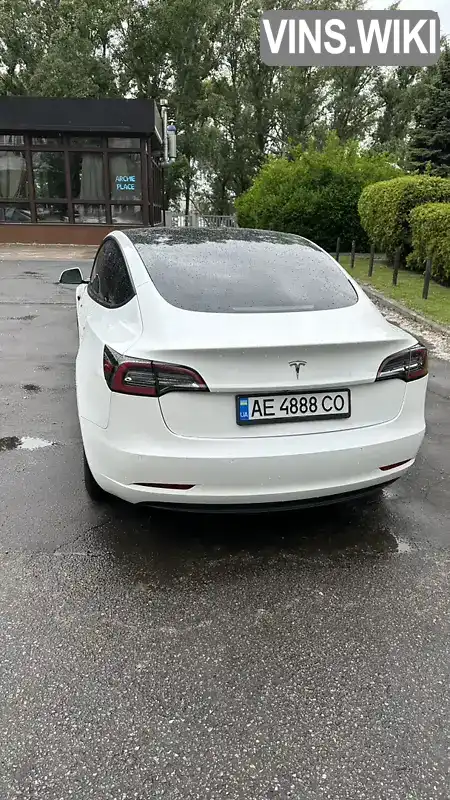 Tesla Model 3 2021, фото з оголошення 2 з 21, VIN 5YJ3E1EA4MF928861