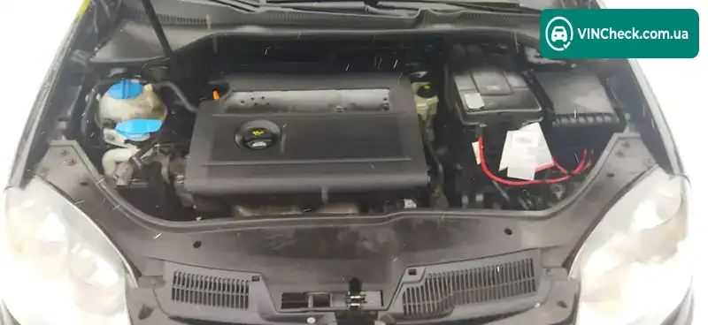 Volkswagen Golf 2004, фото з оголошення 2 з 19, VIN WVWZZZ1KZ4P051915