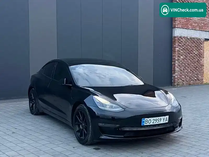 Tesla Model 3 2021, фото з оголошення 2 з 16, VIN 5YJ3E1EB0NF108304