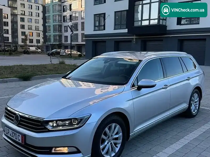 Volkswagen Passat 2015, фото з оголошення 1 з 20, VIN WVWZZZ3CZFE465572
