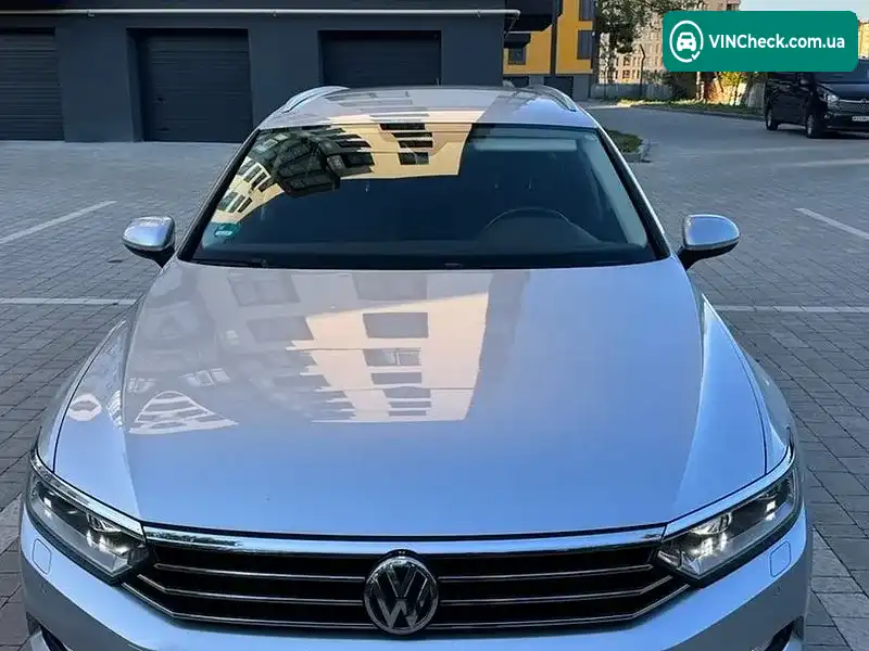 Volkswagen Passat 2015, фото з оголошення 2 з 20, VIN WVWZZZ3CZFE465572