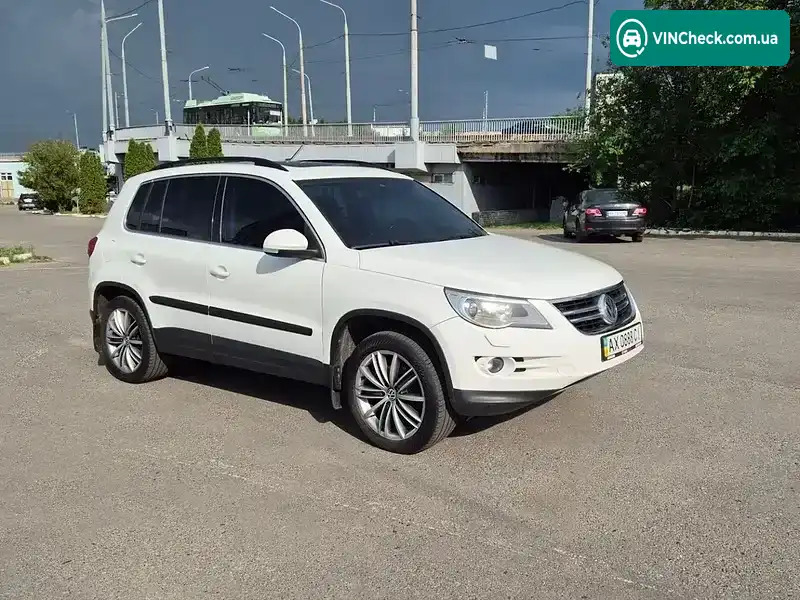 Volkswagen Tiguan 2010, фото з оголошення 2 з 20, VIN WVGZZZ5NZBW045356