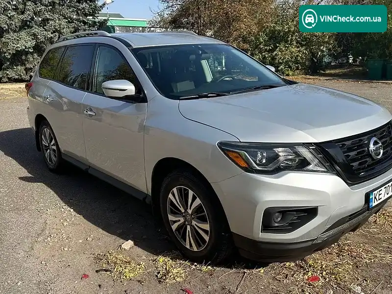 Nissan Pathfinder 2018, фото з оголошення 1 з 20, VIN 5N1DR2MM7KC589755