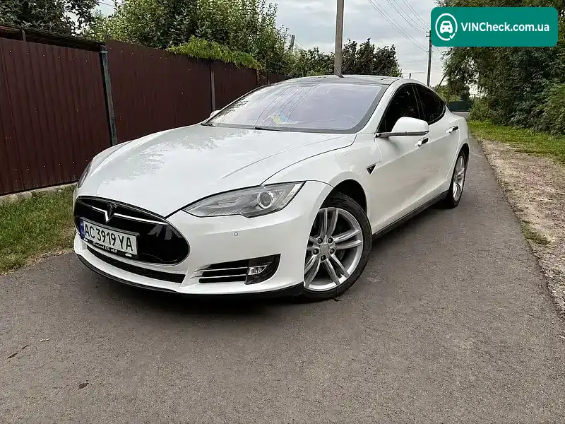 Tesla Model S 2013, фото з оголошення 2 з 13, VIN 5YJSA2CP7DFP24611