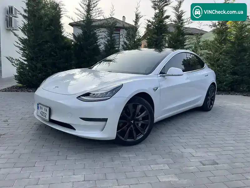 Tesla Model 3 2020, фото з оголошення 1 з 11, VIN 5YJ3E1EA3LF634642