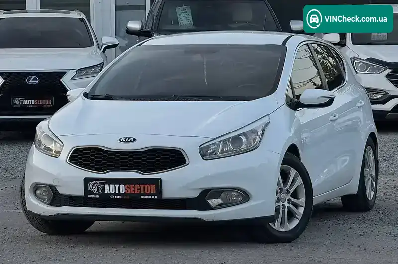 Kia Ceed 2012, фото з оголошення 2 з 21, VIN U5YHN512BDL007603