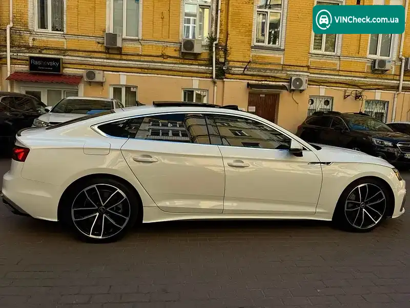 Audi A5 2020, фото з оголошення 2 з 17, VIN WAUDACF52MA017768