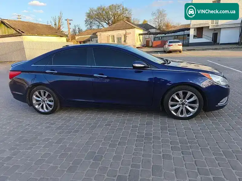 Hyundai Sonata 2012, фото з оголошення 2 з 20, VIN 5NPEC4AB9DH565103