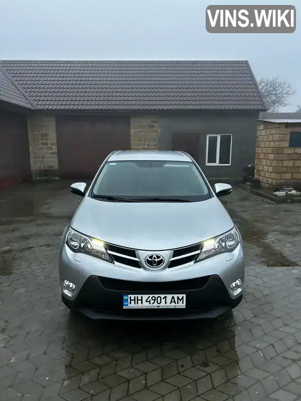 Toyota RAV4 2013, фото з оголошення 2 з 21, VIN JTMZDREV805003333