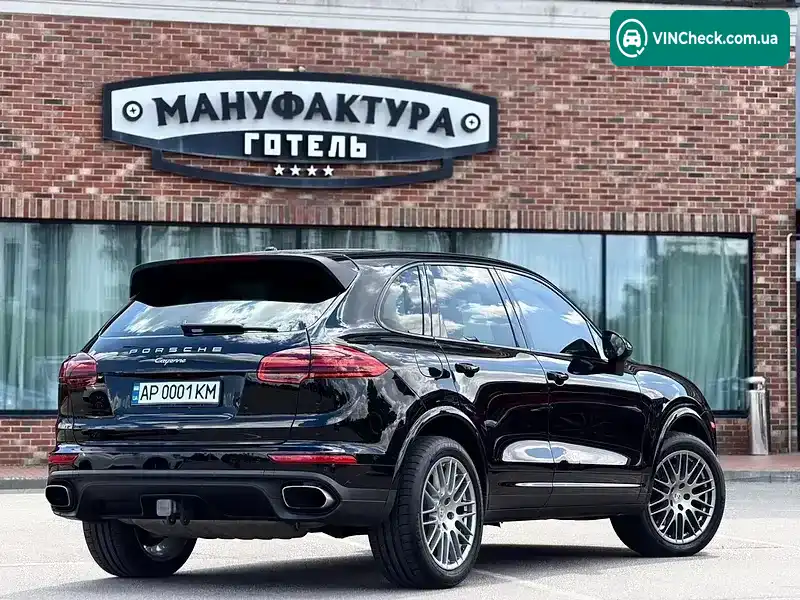 Porsche Cayenne 2016, фото з оголошення 1 з 21, VIN WP1AA2A24HKA80608