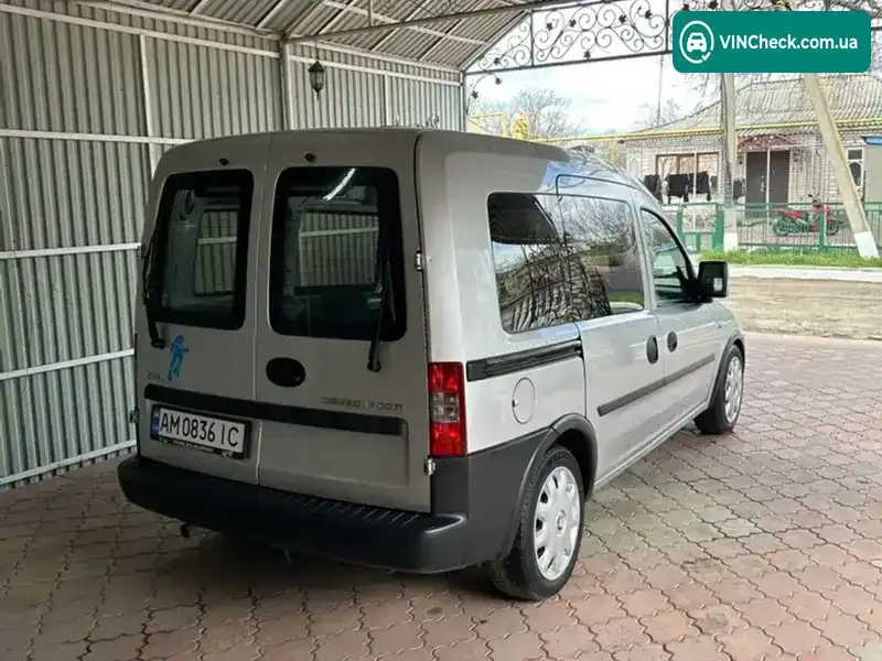 Opel Combo 2005, фото з оголошення 1 з 11, VIN W0L0XCF2553017676