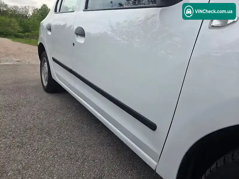 Dacia Logan 2015, фото з оголошення 2 з 21, VIN UU14SDE3354272140