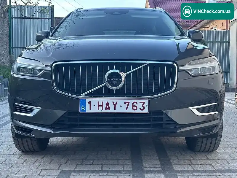 Volvo XC60 2018, фото з оголошення 2 з 20, VIN YV1UZBMUDK1273676