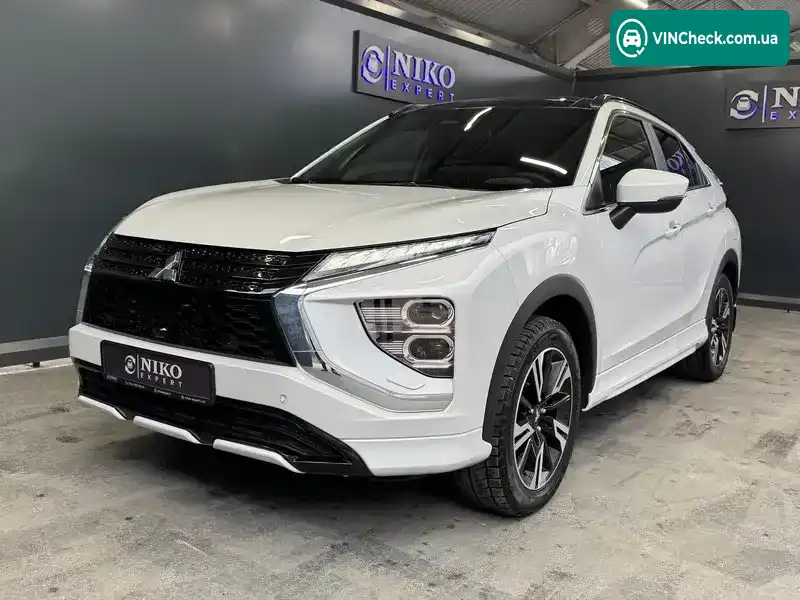 Mitsubishi Eclipse Cross 2023, фото з оголошення 2 з 21, VIN JMBXTGK1WRZ000128