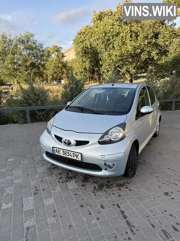 Toyota Aygo 2005, фото з оголошення 2 з 21, VIN JTDKG10C00N016206