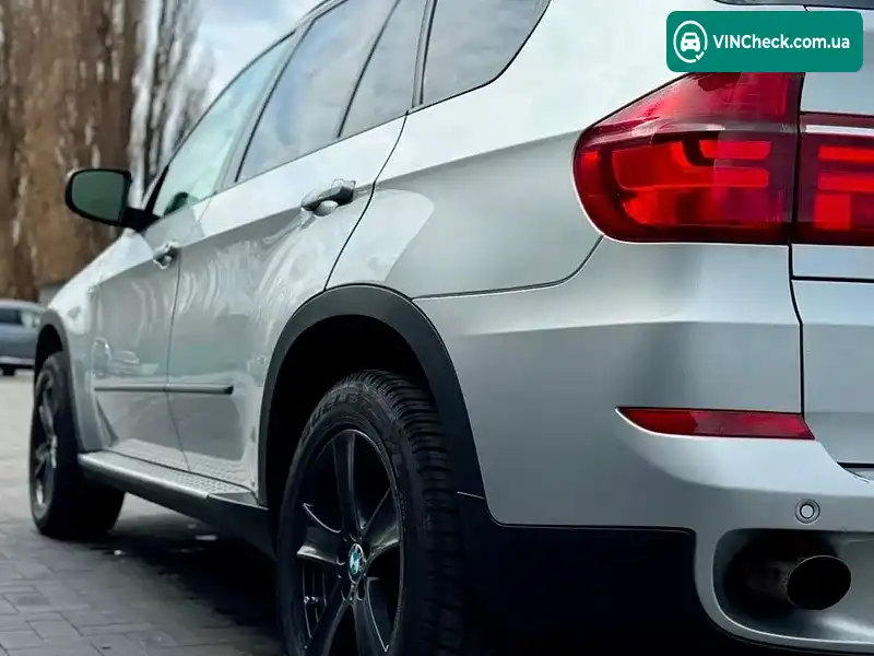 BMW X5 2011, фото з оголошення 2 з 20, VIN 5UXZW0C57BL658797