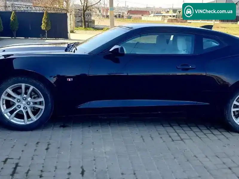 Chevrolet Camaro 2021, фото з оголошення 1 з 21, VIN 1G1FB1RX4M0126760