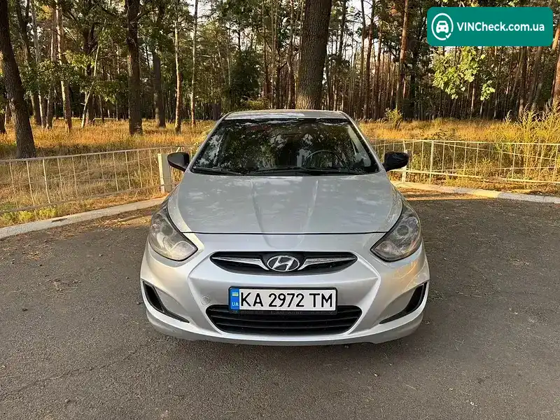 Hyundai Accent 2012, фото з оголошення 2 з 20, VIN Z94CT41CACR101149