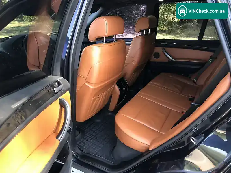 BMW X5 2006, фото з оголошення 2 з 2, VIN WBAFB71040LX70032