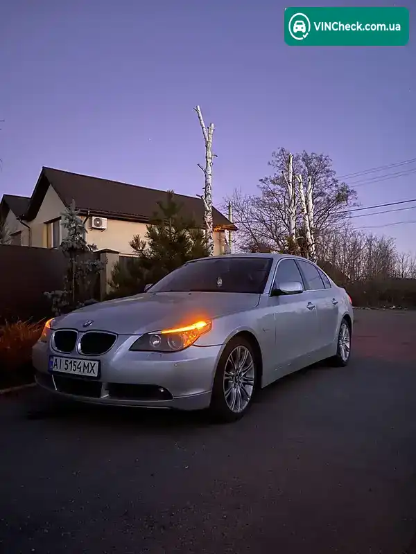 BMW 5 Series 2003, фото з оголошення 2 з 15, VIN WBANA31090B014919