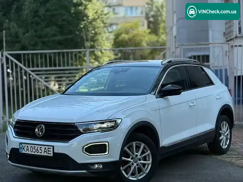 Volkswagen T-Roc 2019, фото з оголошення 1 з 20, VIN WVGZZZA1ZLV036543