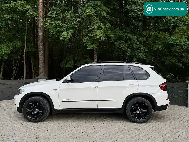 BMW X5 2010, фото з оголошення 2 з 7, VIN 5UXZW0C55BL655414