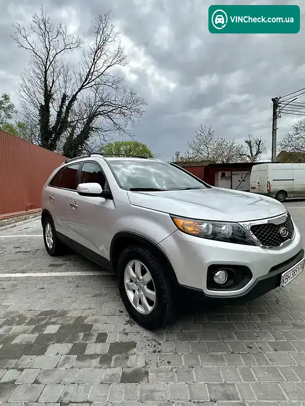 Kia Sorento 2011, фото з оголошення 2 з 10, VIN 5XYKT3A65CG236419