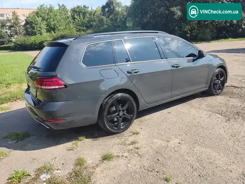 Volkswagen Golf 2017, фото з оголошення 2 з 20, VIN WVWZZZAUZJP527754