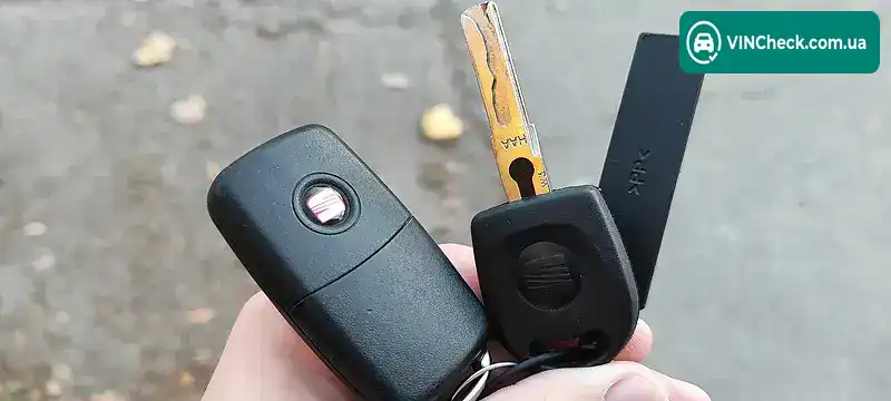 SEAT Leon 2011, фото з оголошення 2 з 20, VIN VSSZZZ1PZCR017394